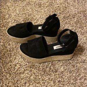 Great Condition Steve Madden Wedges